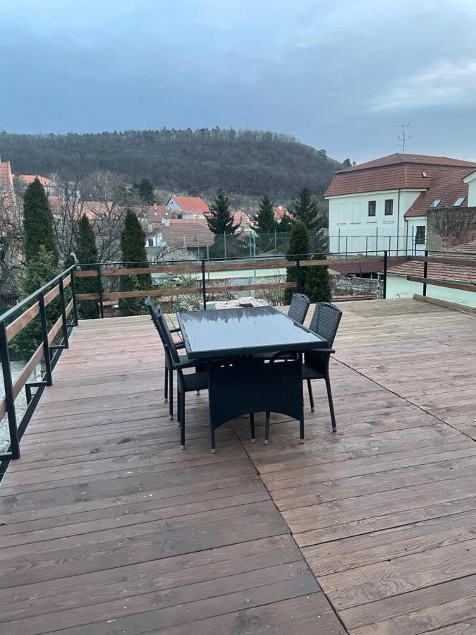 Mikulov Inn - Apartments Slunce Exterior foto